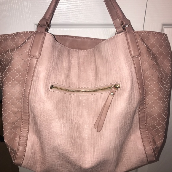 Purse - Picture 1 of 4